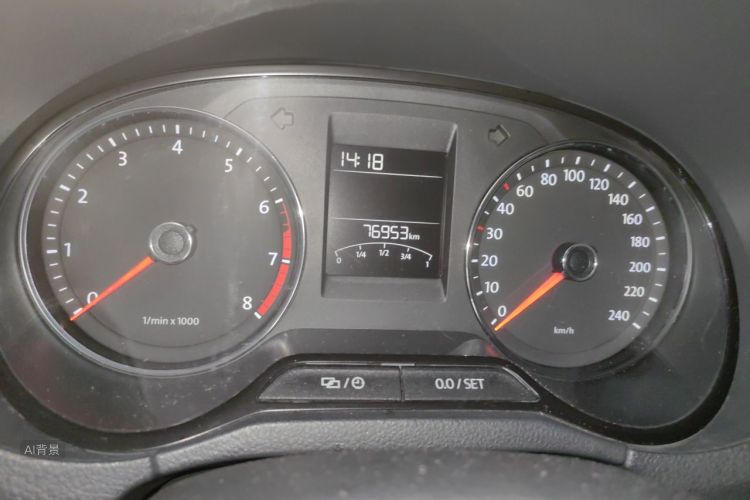 Volkswagen Polo 2014 car image #14