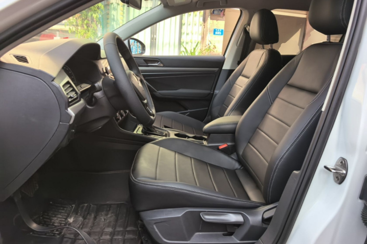 Volkswagen Lavida 2021 car image #15