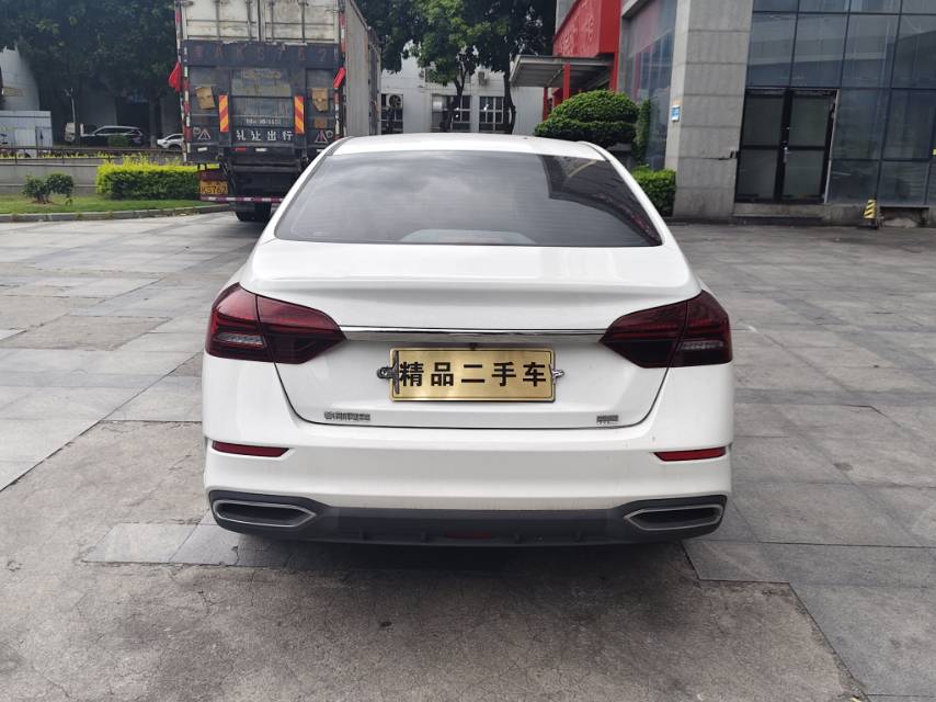 GEELY Emgrand 2022 #4 GEELY Emgrand 2022 car image #4