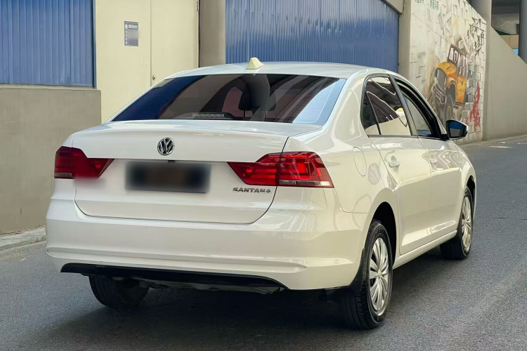 Volkswagen Santana 2022 car image #5
