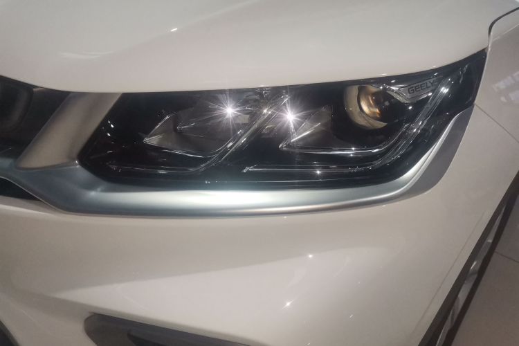 GEELY Coolray 2021 #23 GEELY Coolray 2021 car image #23