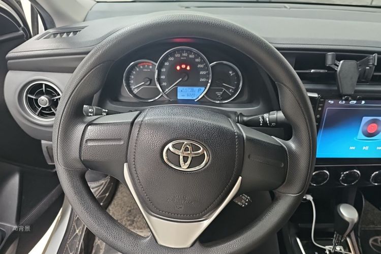 Toyota Corolla 2019 #12 Toyota Corolla 2019 car image #12