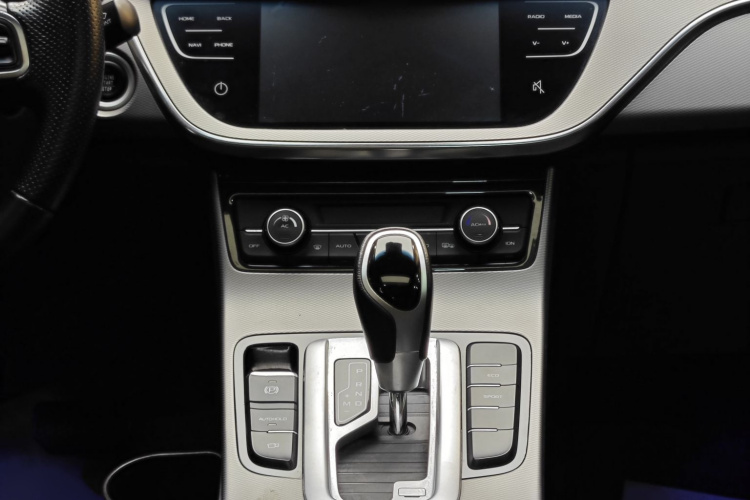 GEELY Emgrand GL 2018 #20 GEELY Emgrand GL 2018 car image #20