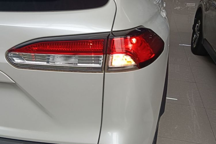 Toyota Corolla Cross 2022 car image #8
