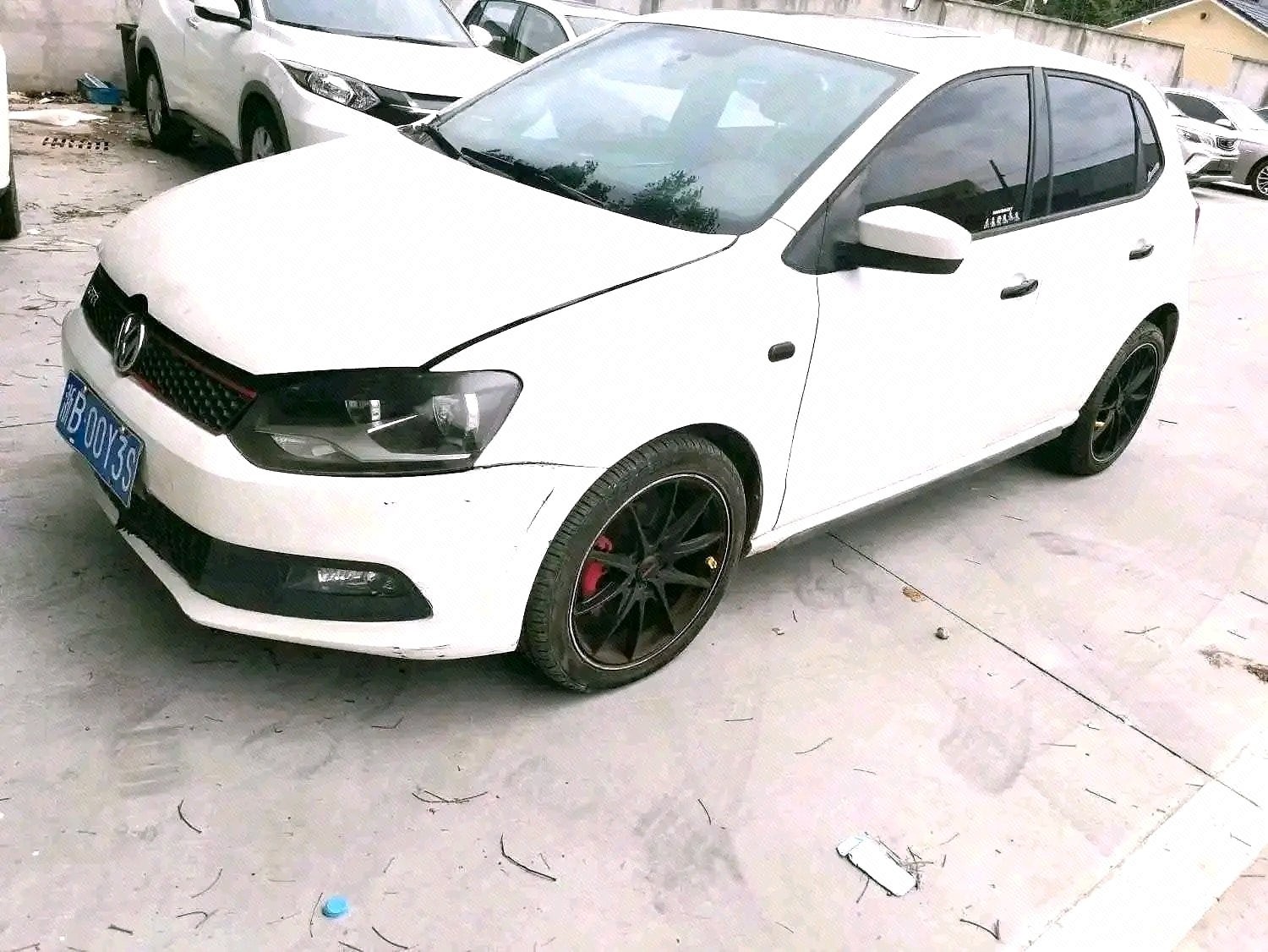 2013 immagine di auto 