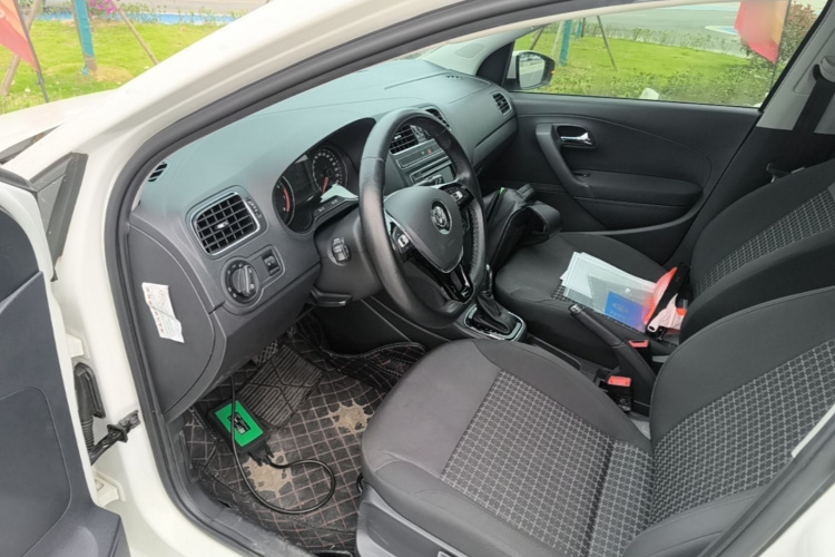 Volkswagen Polo 2018 #12 Volkswagen Polo 2018 car image #12