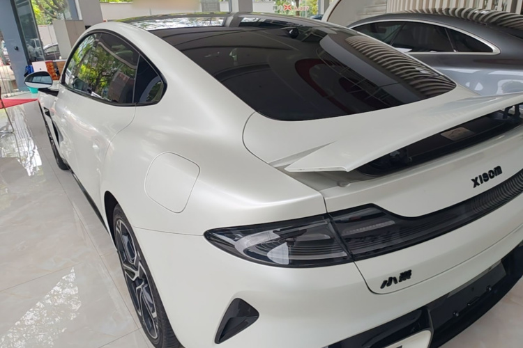 MI SU7 2024 car image #7