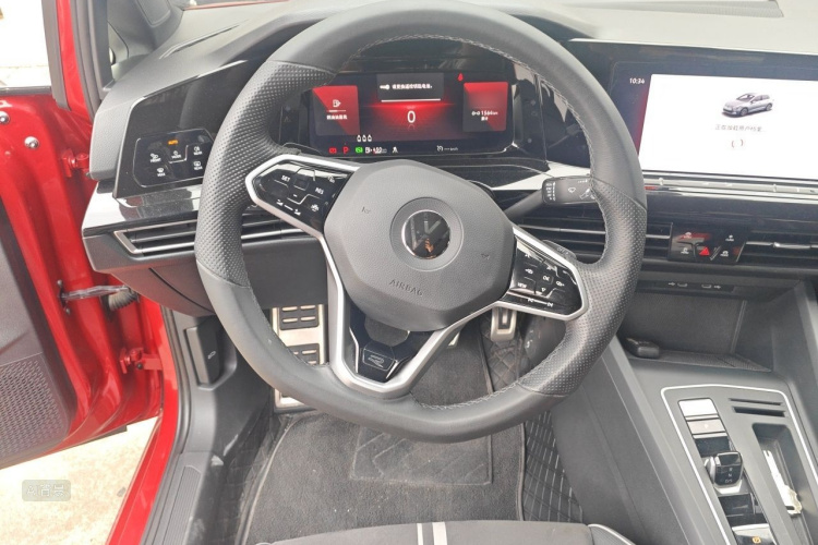 Volkswagen Golf 2023 #12 Volkswagen Golf 2023 car image #12