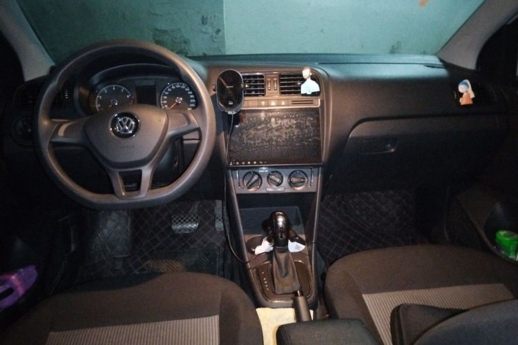 Volkswagen Polo 2019 #12 Volkswagen Polo 2019 car image #12