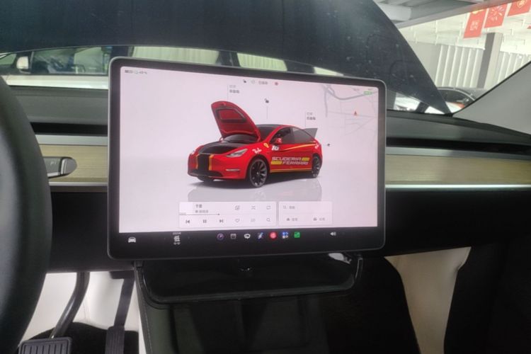 Tesla Model Y 2023 #13 Tesla Model Y 2023 car image #13