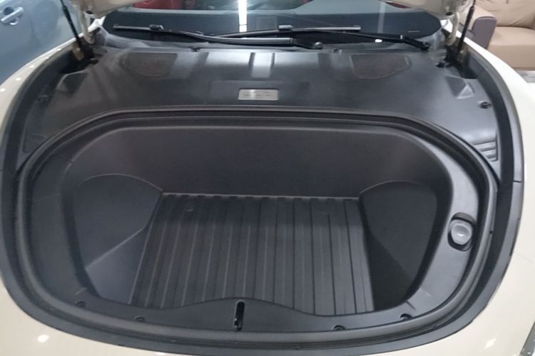 MI SU7 2025 car image #20