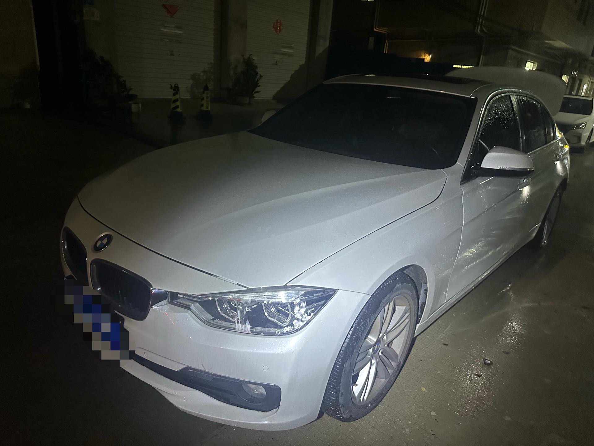 BMW 3 Series 2017 car image 