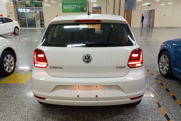 Volkswagen Polo 2016 #6 Volkswagen Polo 2016 car image #6