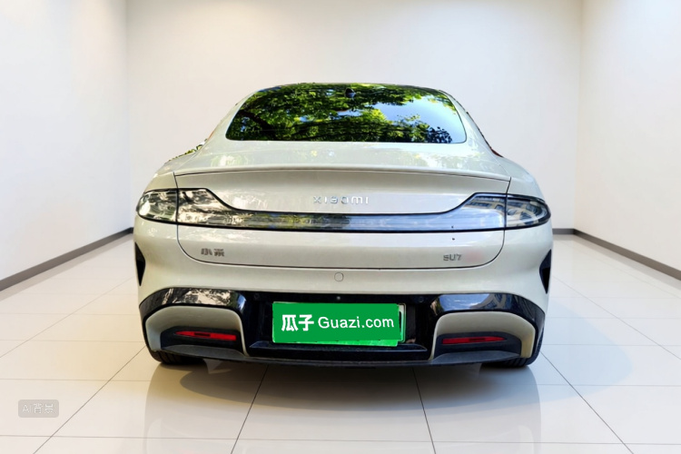MI SU7 2025 car image #6