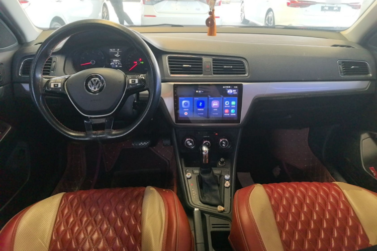 Volkswagen Lavida 2019 car image #10