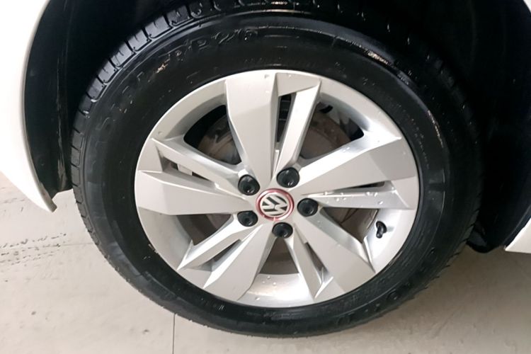 Volkswagen Polo 2020 immagine di auto #10
