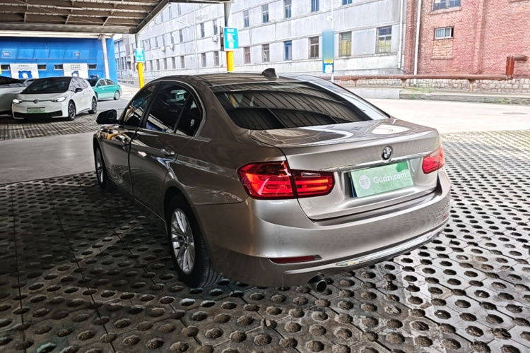 BMW 3 Series 2016 car image #5