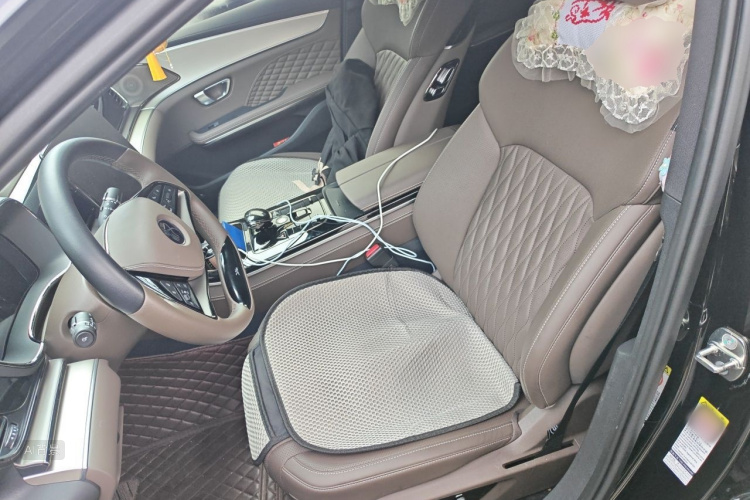 BYD Han 2024 #17 BYD Han 2024 car image #17