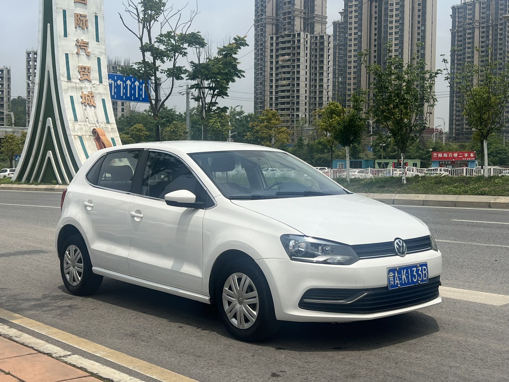 Volkswagen Polo 2016 Volkswagen Polo 2016 car image