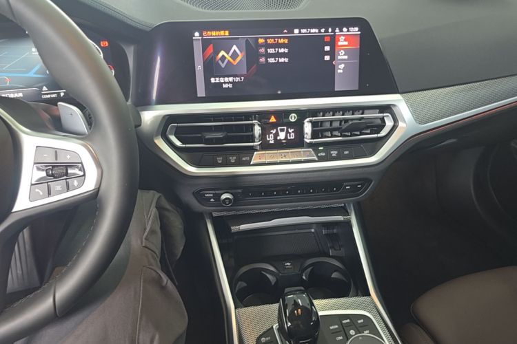 BMW 3 Series 2019 #13 BMW 3 Series 2019 car image #13