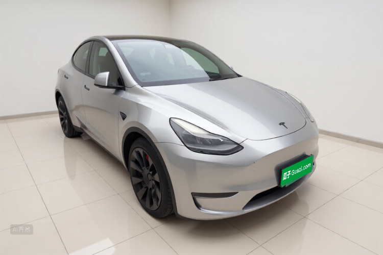 Tesla Model Y 2021 #4 Tesla Model Y 2021 car image #4