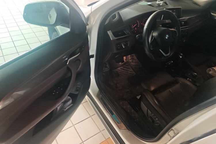 BMW X1 2018 #13 BMW X1 2018 imagen de coche #13