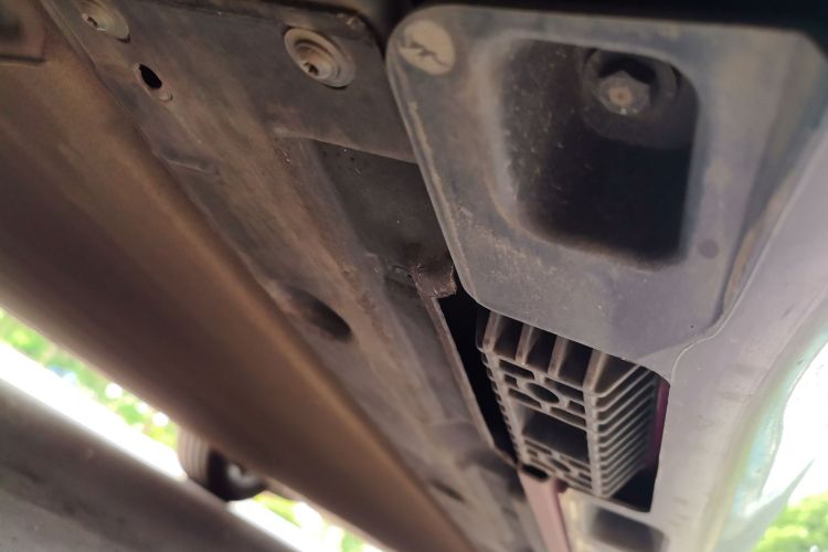 MI SU7 2025 immagine di auto #24