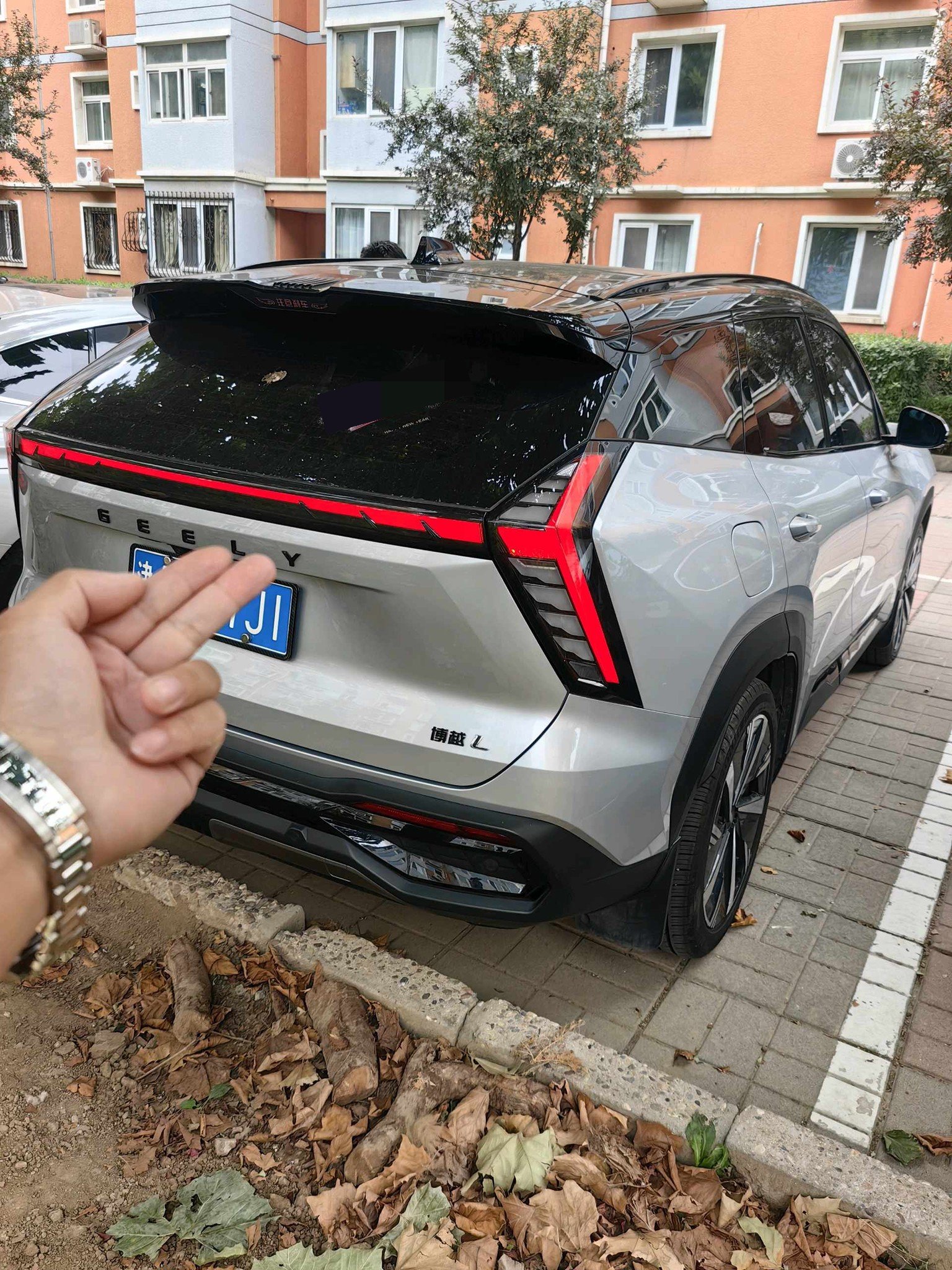 GEELY Boyue L 2023 car image #4