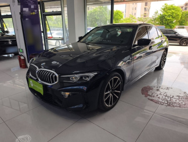 BMW 3 Series 2023 car image 