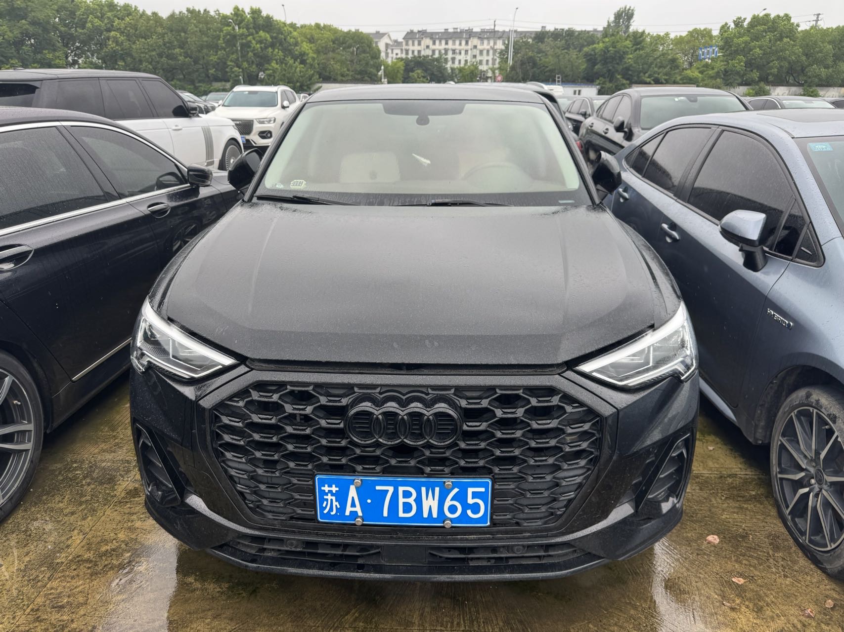 Audi Q3 Sportback 2023 #2 Audi Q3 Sportback 2023 car image #2