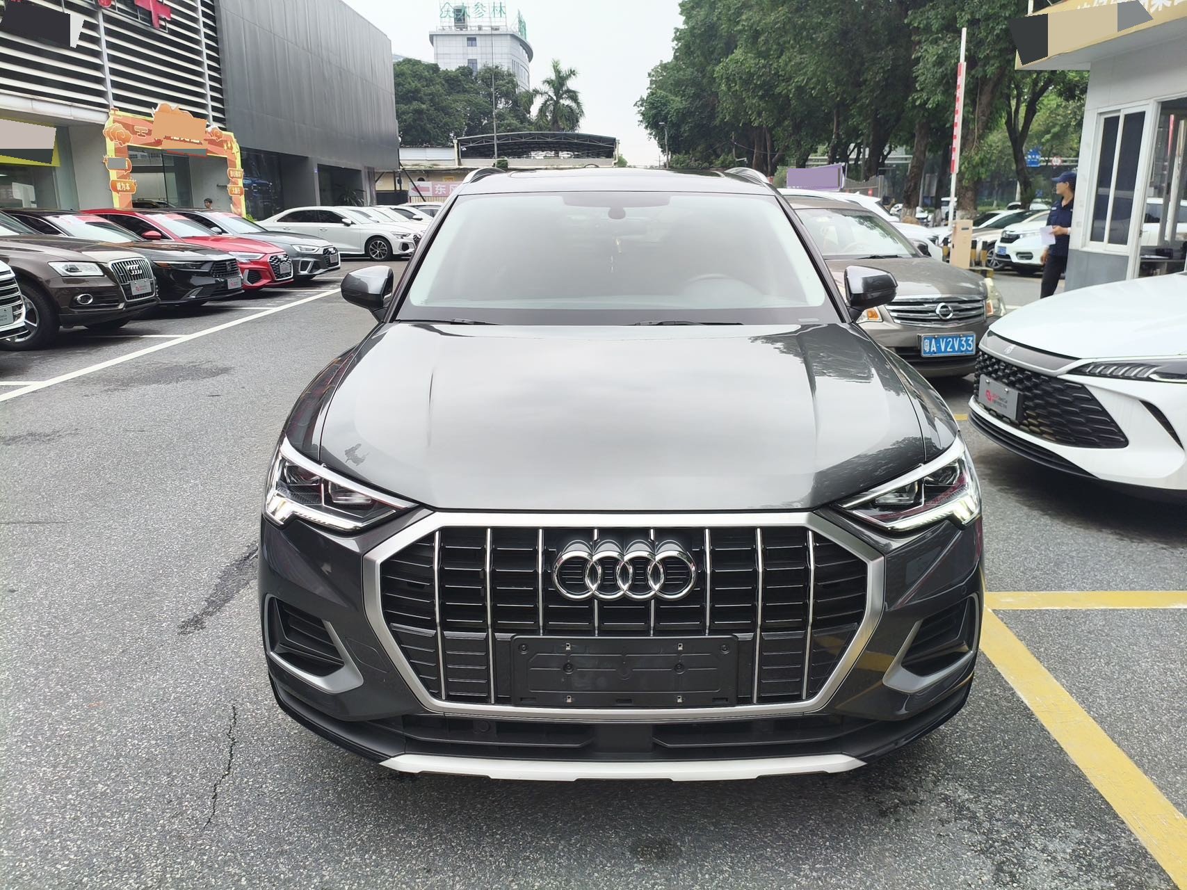 Audi Q3 2023 #2 Audi Q3 2023 car image #2