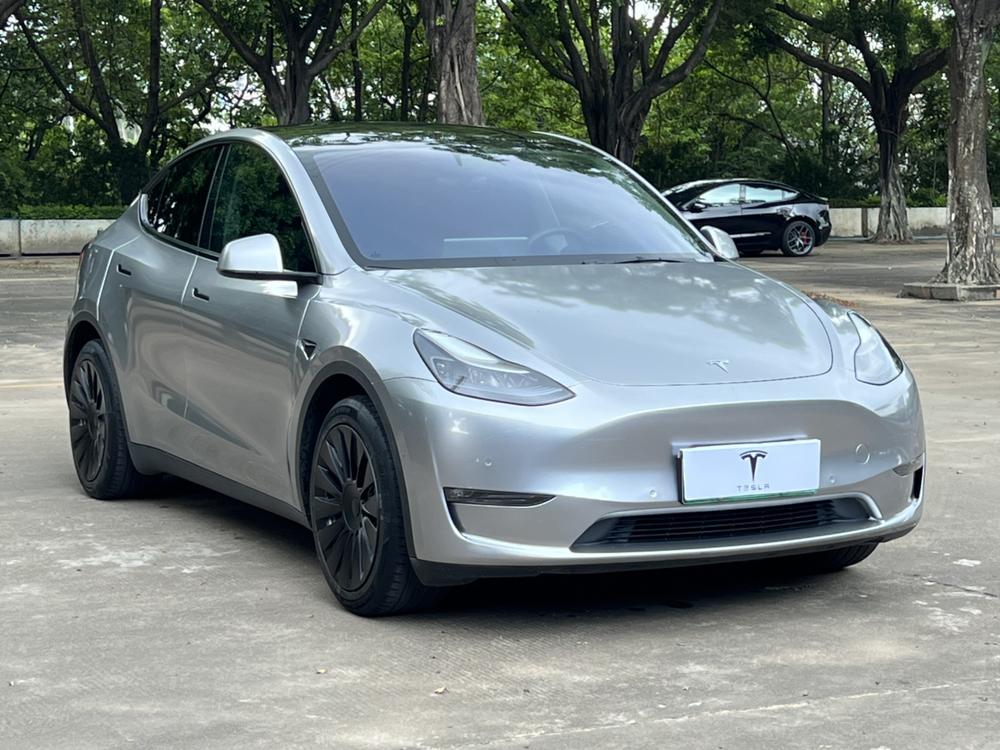 Tesla Model Y 2022 #3 Tesla Model Y 2022 car image #3