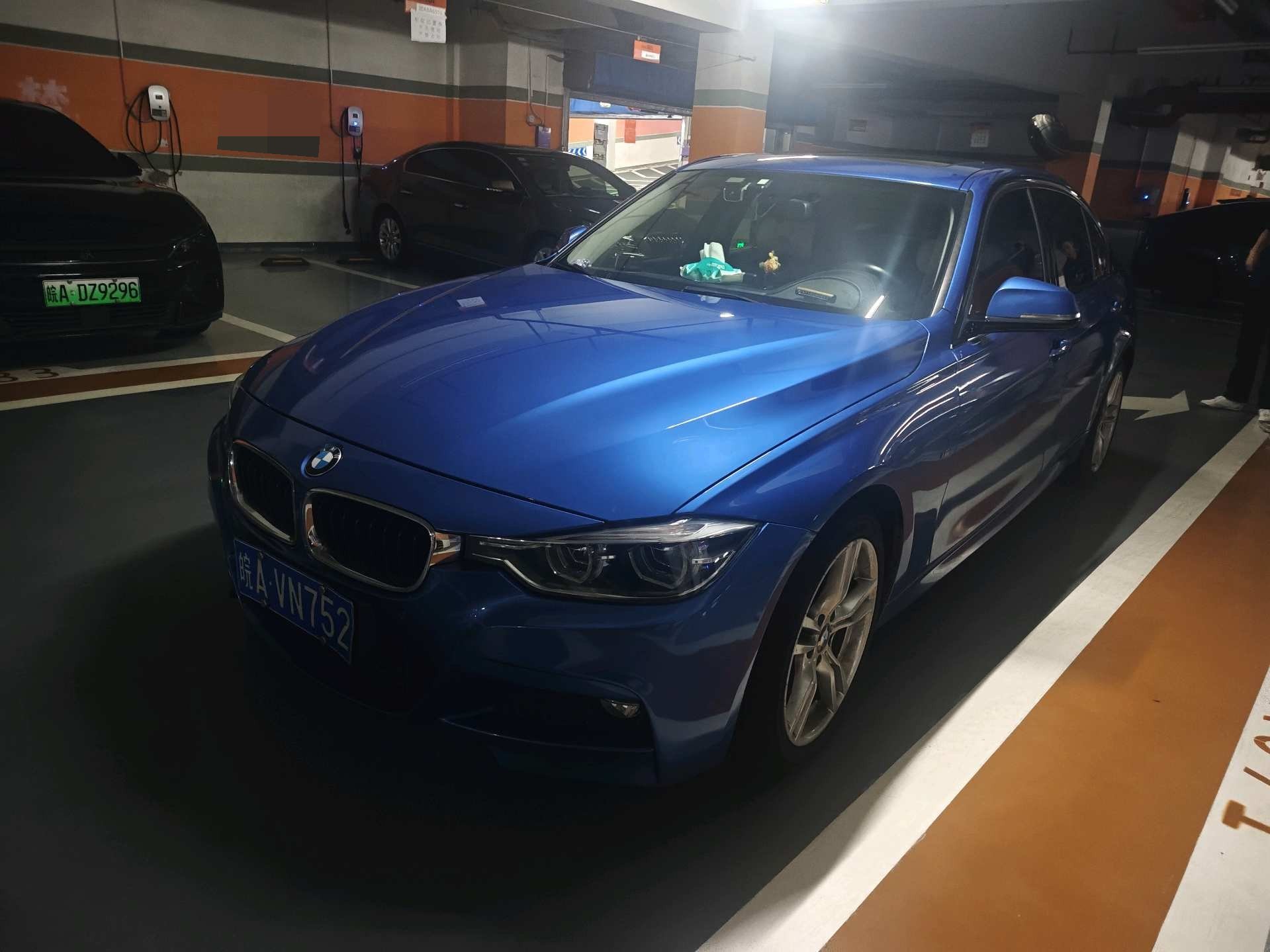 BMW 3 Series 2018 car image 