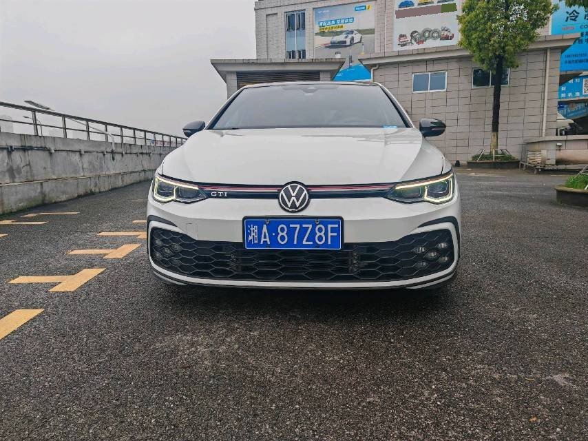 Volkswagen GolfGTI 2023 car image #4