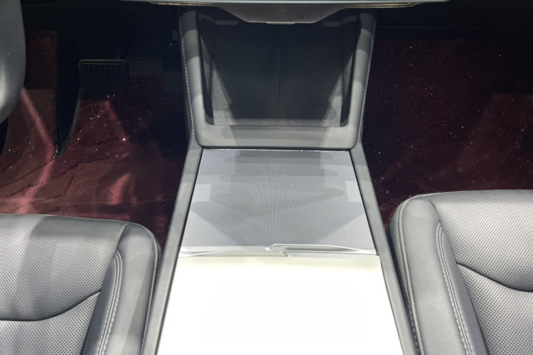 Tesla Model 3 2023 #15 Tesla Model 3 2023 car image #15