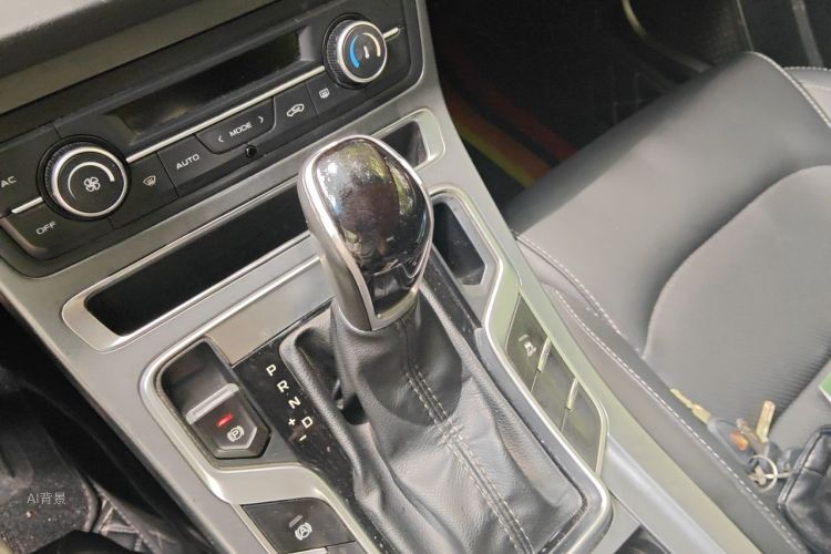 GEELY Emgrand 2019 #16 GEELY Emgrand 2019 car image #16