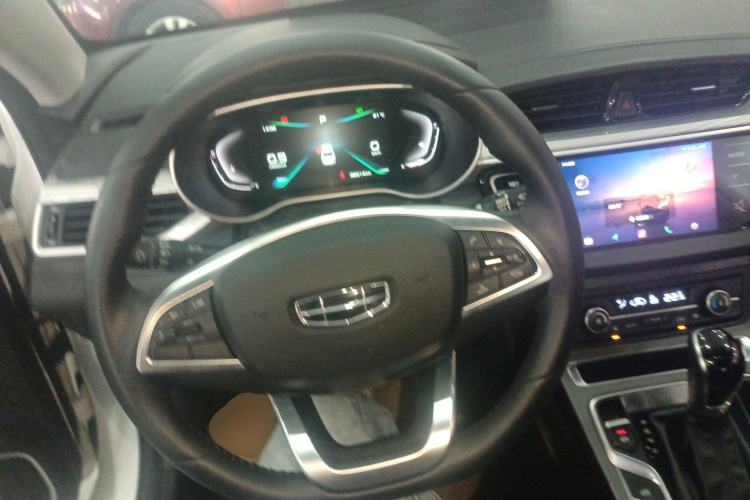 GEELY Emgrand 2021 #15 GEELY Emgrand 2021 car image #15