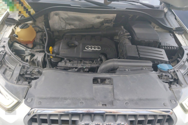 Audi Q3 2016 immagine di auto #22