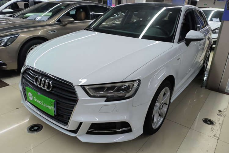 Audi A3 2019 #2 Audi A3 2019 car image #2