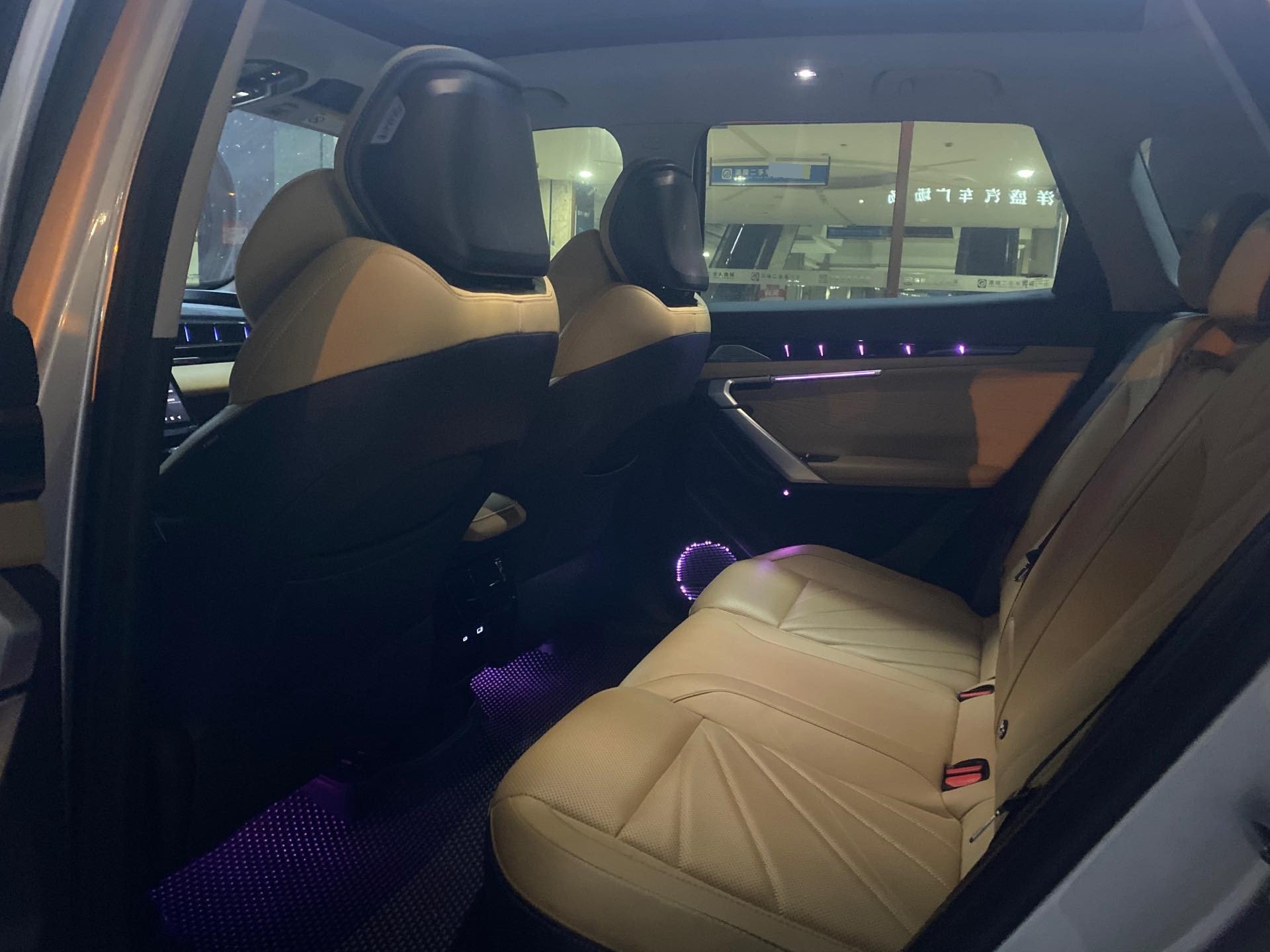 GEELY Boyue L 2022 car image #7