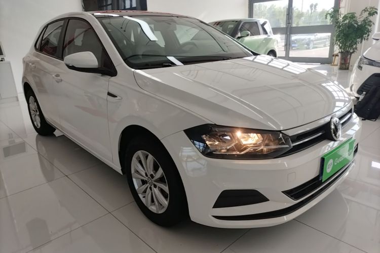 Volkswagen Polo 2020 car image #4