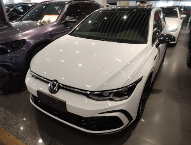 Volkswagen Golf 2021 car image 