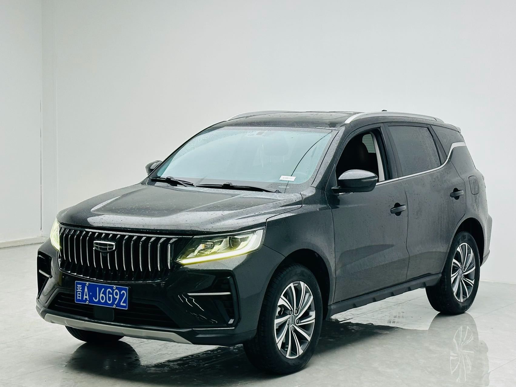GEELY Vision X6 2022 car image 