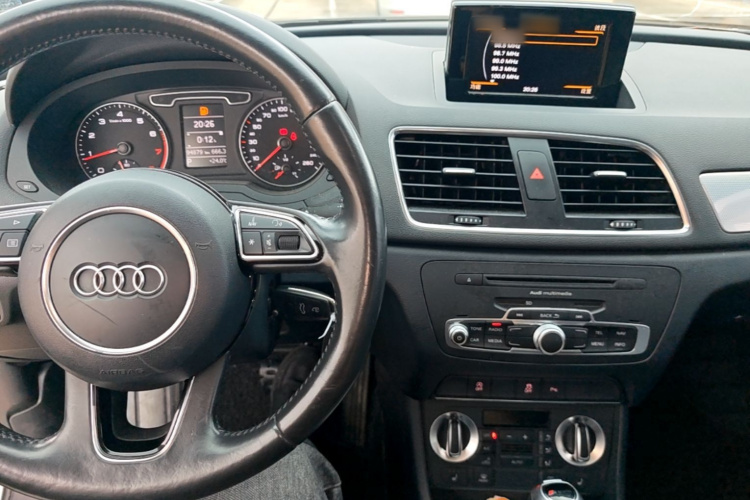 Audi Q3 2015 #10 Audi Q3 2015 car image #10
