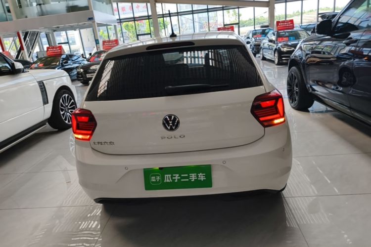 Volkswagen Polo 2021 car image #4