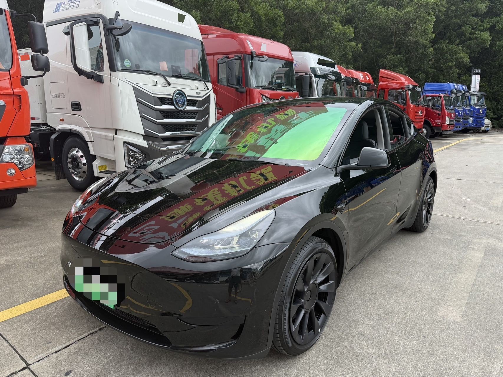 Tesla Model Y 2022 Tesla Model Y 2022 car image