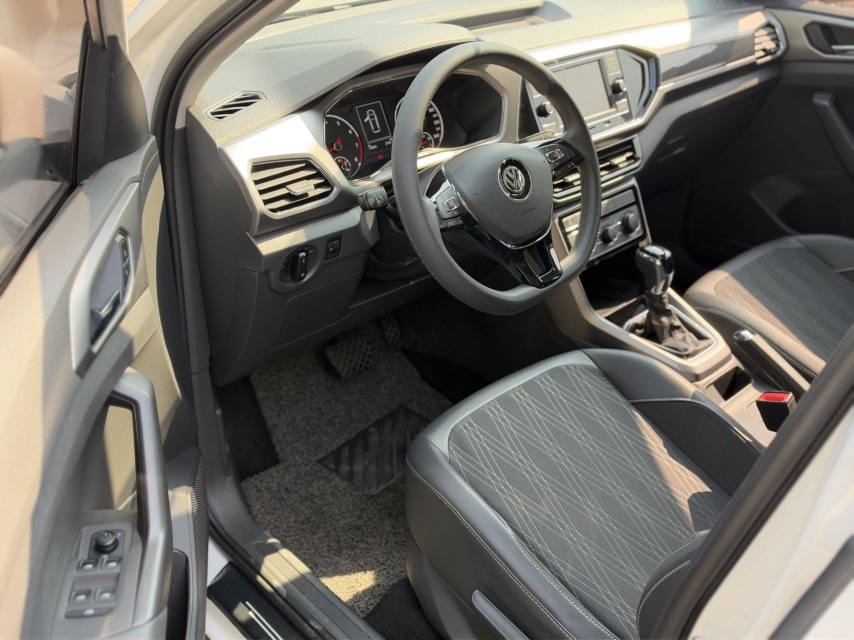 Volkswagen T-Cross 2020 #3 Volkswagen T-Cross 2020 صورة سيارة #3