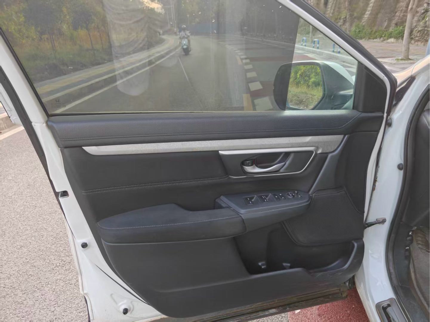 Honda CR-V 2020 car image #13