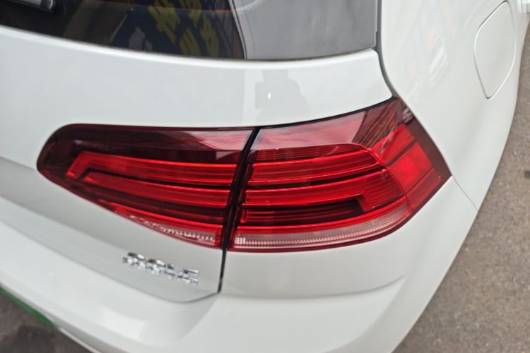 Volkswagen Golf 2020 #8 Volkswagen Golf 2020 car image #8
