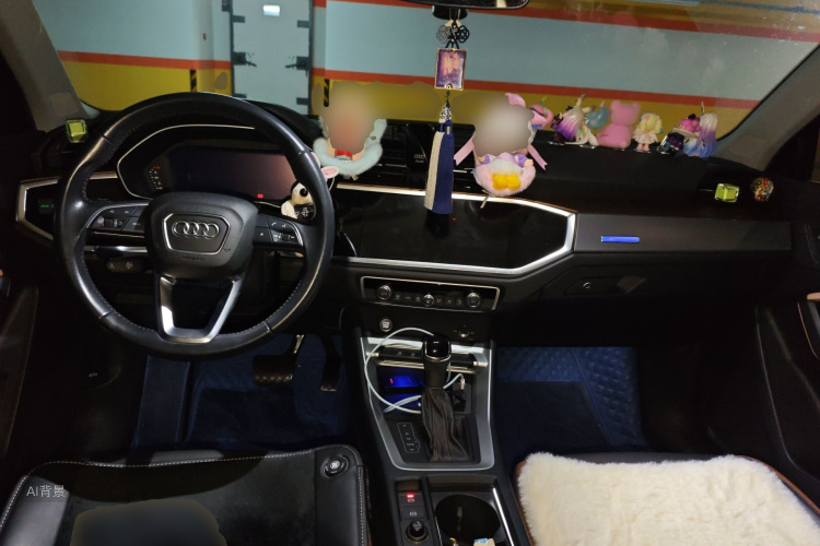 Audi Q3 2019 #11 Audi Q3 2019 car image #11